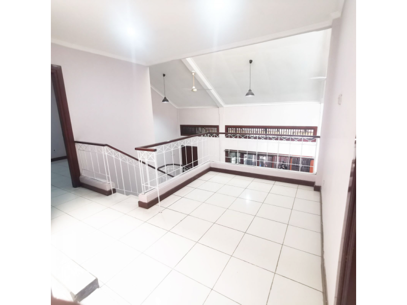 Disewa Rumah siap huni, jl Tifa Kelapa Gading, Jakarta Utara, DKI Jakarta, 14250